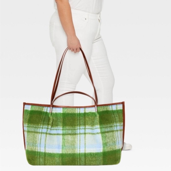 NWT Plaid Craft Tote Handbag - Universal
Thread Green - Picture 2 of 6